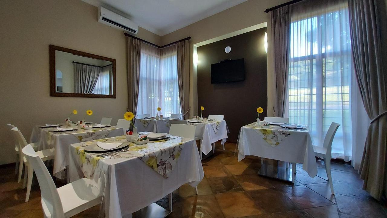Matumi Golf Lodge Mbombela Extérieur photo
